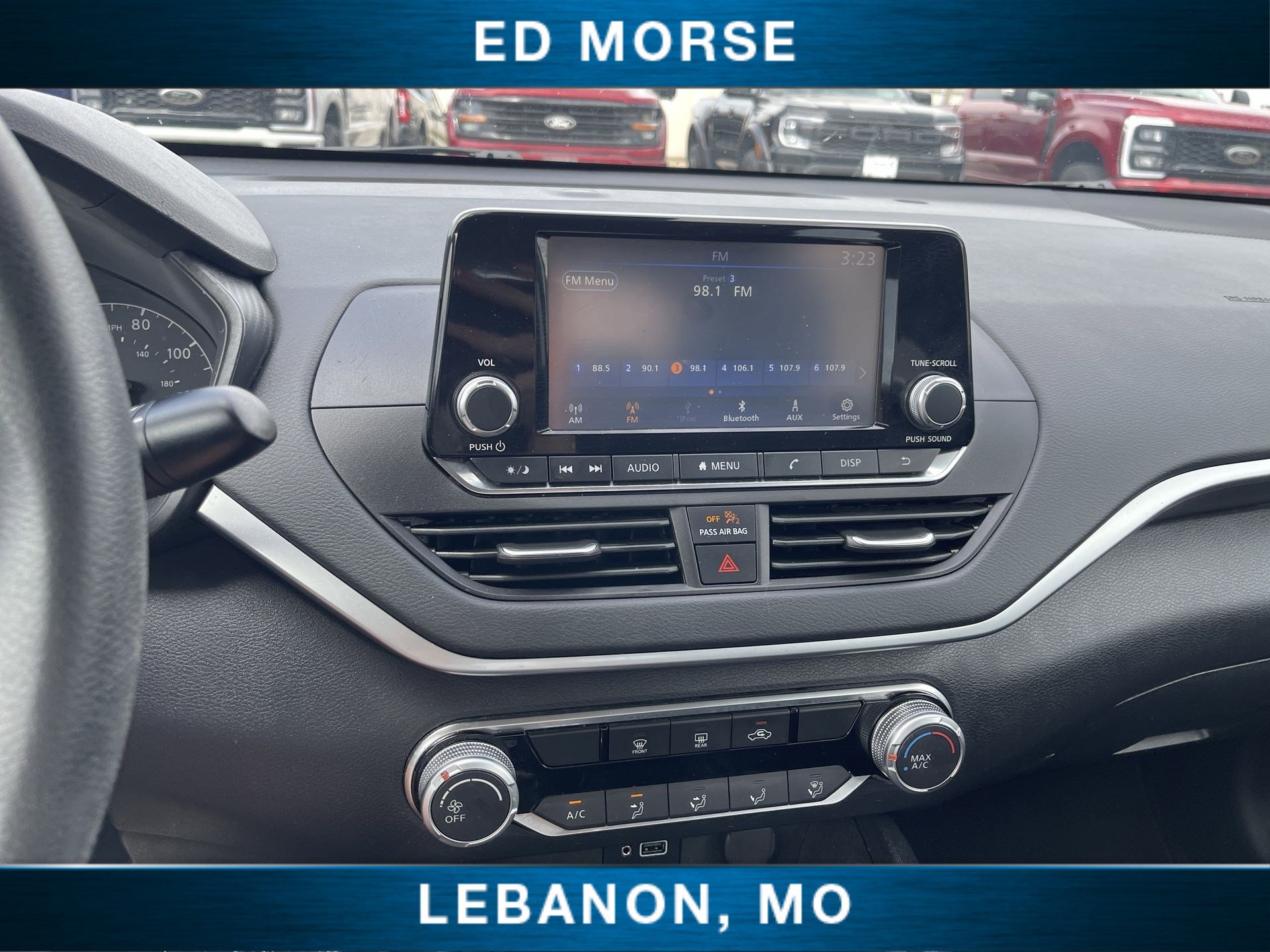 Used 2022 Nissan Altima 2.5 S FWD image 13