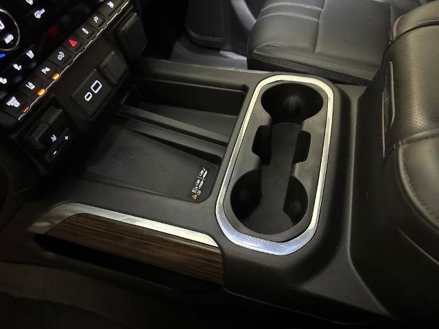 Used 2020 Chevrolet Silverado 2500 High Country w/ Technology Package AWD/4WD image 31