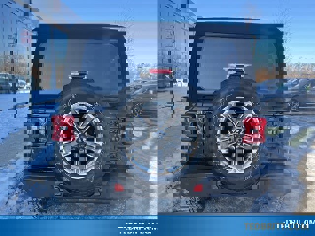 Used 2021 Jeep Wrangler Unlimited Sahara w/ LED Lighting Group image 4