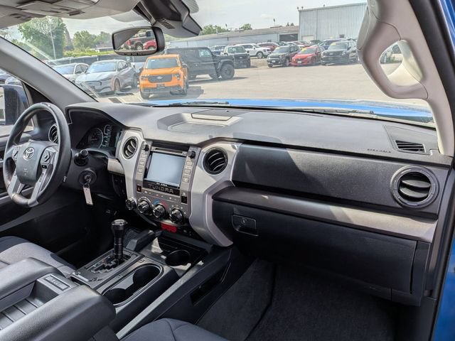 Used 2018 Toyota Tundra SR5 AWD/4WD image 21