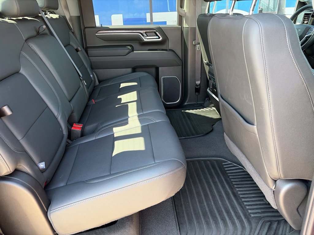 Used 2025 Chevrolet Silverado 2500 LTZ w/ Trail Boss Package AWD/4WD image 14