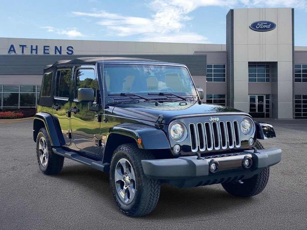 Used 2018 Jeep Wrangler Unlimited Sahara w/ Connectivity Group