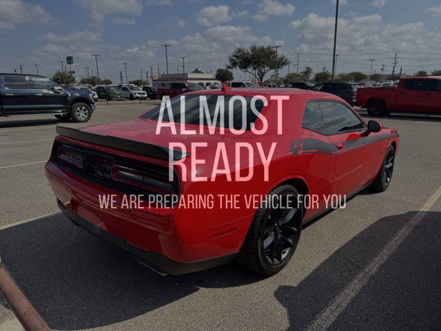 Used 2021 Dodge Challenger R/T w/ Performance Handling Group image 3