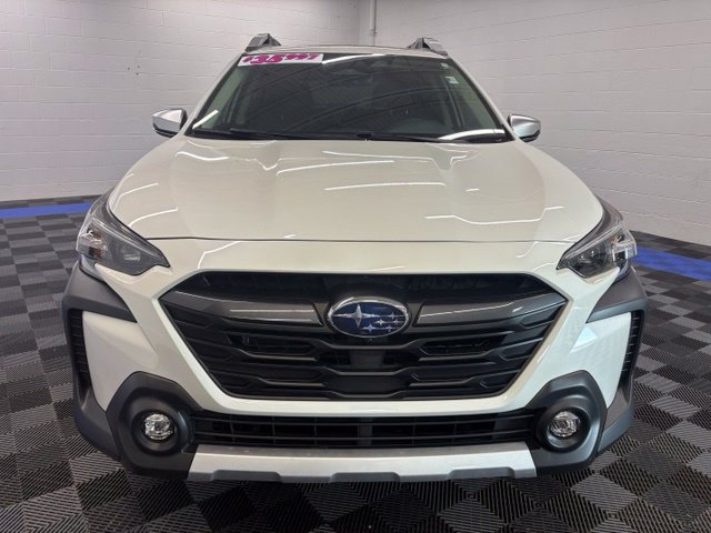 Used 2025 Subaru Outback Touring XT AWD/4WD image 13