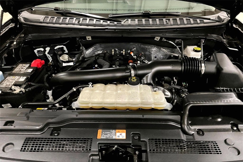 Certified 2025 Ford Expedition Max Active image 10