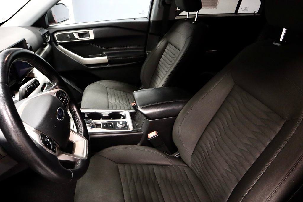 Certified 2021 Ford Explorer XLT AWD/4WD image 24