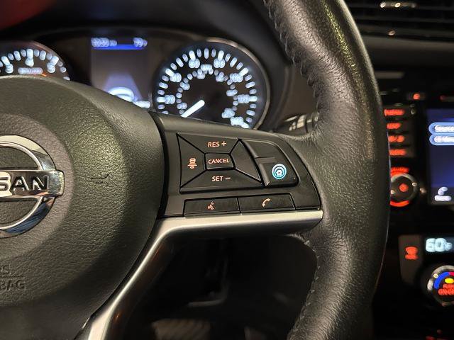 Used 2019 Nissan Rogue SV w/ Premium Package FWD image 21