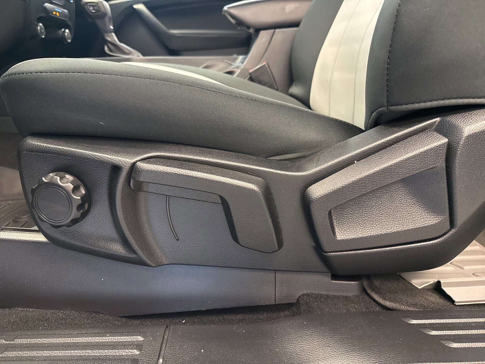 Certified 2021 Ford Ranger XL w/ Equipment Group 101A High image 25