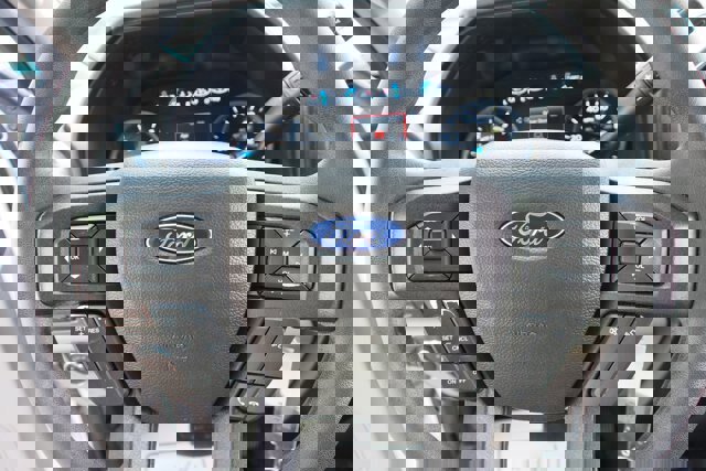 Certified 2017 Ford F250 XLT w/ XLT Premium Package image 21