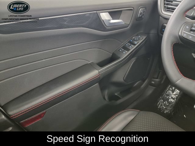 Certified 2024 Ford Escape ST-Line Select w/ Tech Pack #2 AWD/4WD image 32