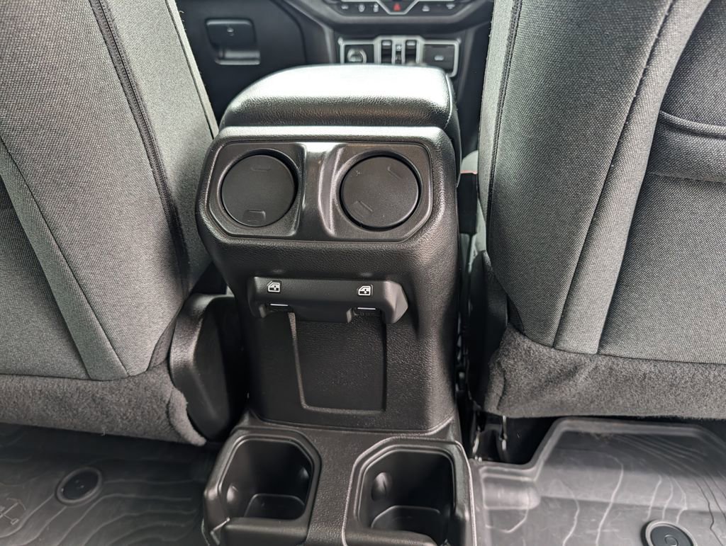 Used 2024 Jeep Wrangler Unlimited Sport w/ Convenience Group AWD/4WD image 25