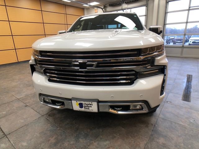 Used 2020 Chevrolet Silverado 1500 High Country w/ Technology Package image 2