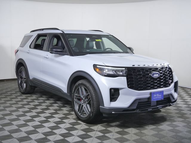 Certified 2026 Ford Explorer ST AWD/4WD image 1