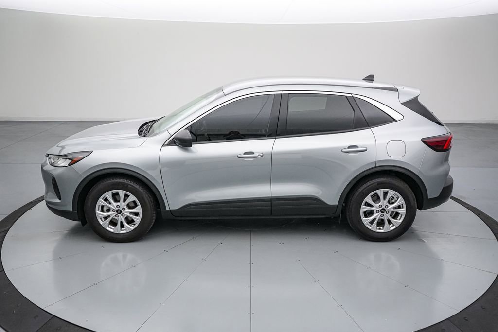 Certified 2024 Ford Escape Active FWD image 8