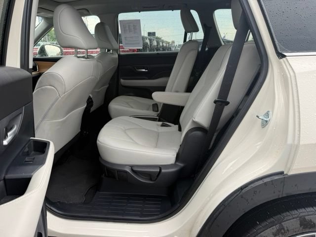 Used 2024 Toyota Grand Highlander AWD image 16