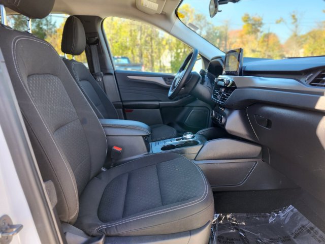 Certified 2024 Ford Escape Active AWD/4WD image 11