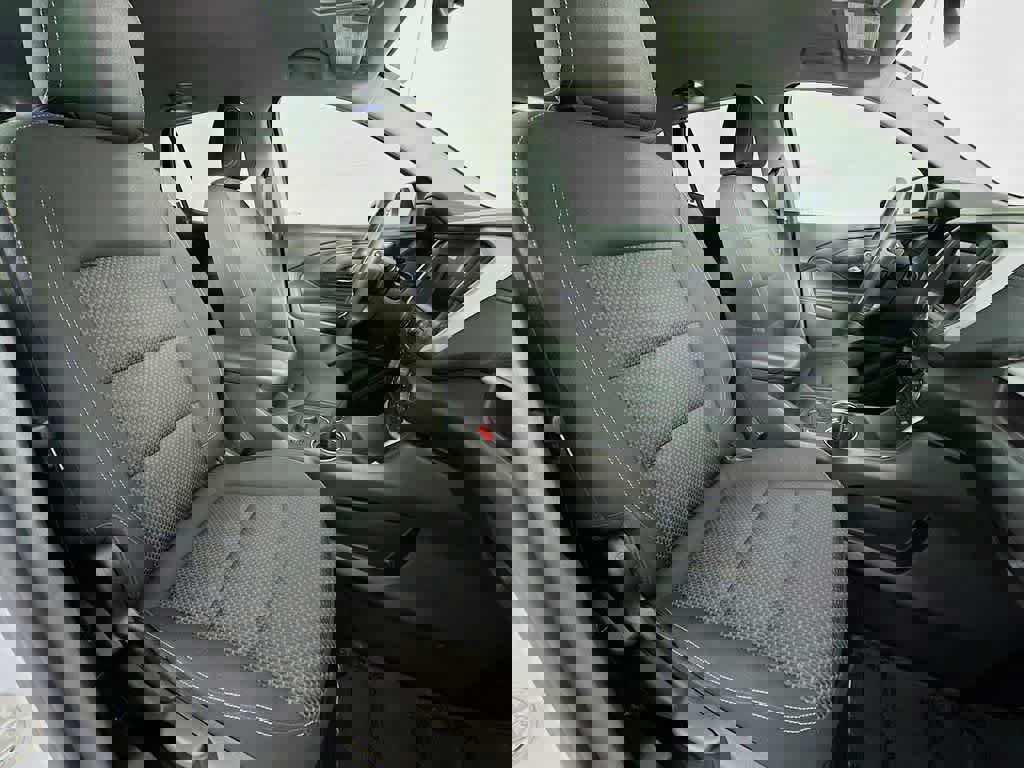 Used 2022 GMC Terrain SLE w/ Driver Convenience Package image 18