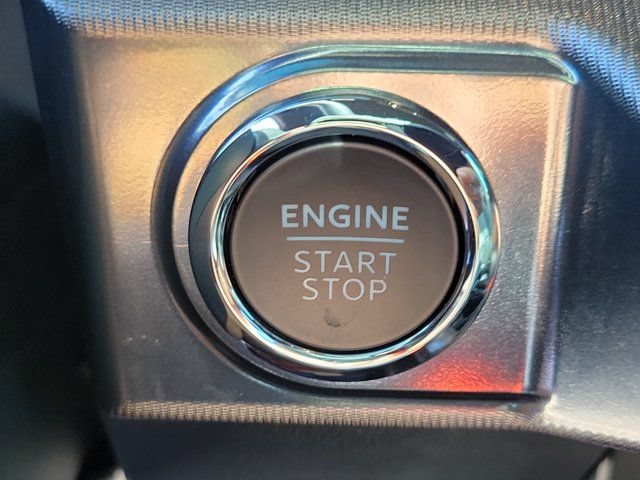 Certified 2025 Ford F150 Lariat w/ Equipment Group 501A Mid AWD/4WD image 30