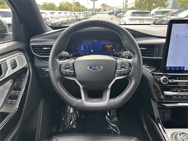 Certified 2022 Ford Explorer ST w/ Equipment Group 401A image 15
