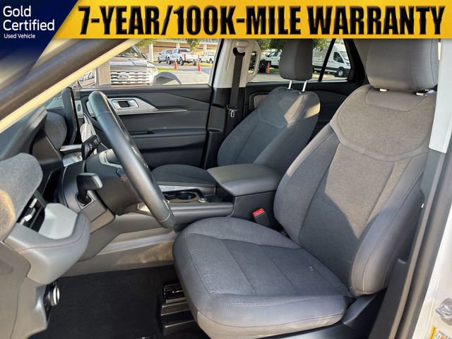 Certified 2025 Ford Explorer Active RWD image 20