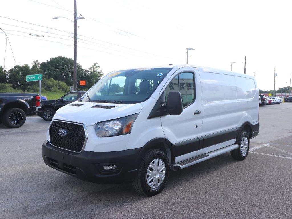Certified 2025 Ford Transit 250 Low Roof w/ Exterior Upgrade Package RWD image 5