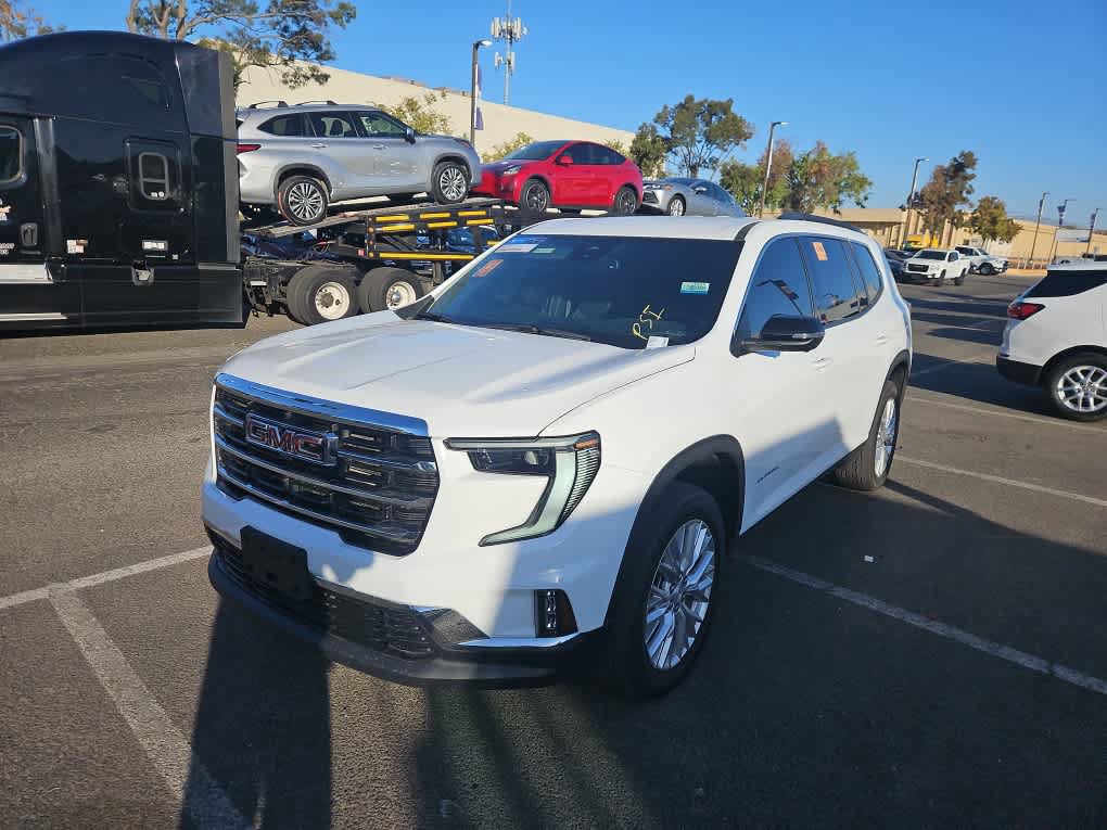 Used 2025 GMC Acadia Elevation w/ Elevation Premium Package