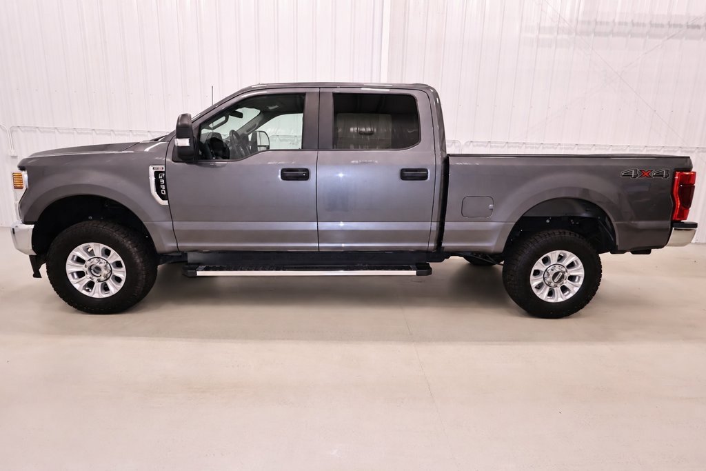 Certified 2022 Ford F350 XL w/ STX Appearance Package AWD/4WD image 7