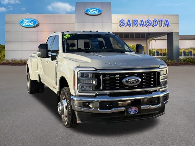 Certified 2025 Ford F350 Lariat w/ Lariat Ultimate Package image 1