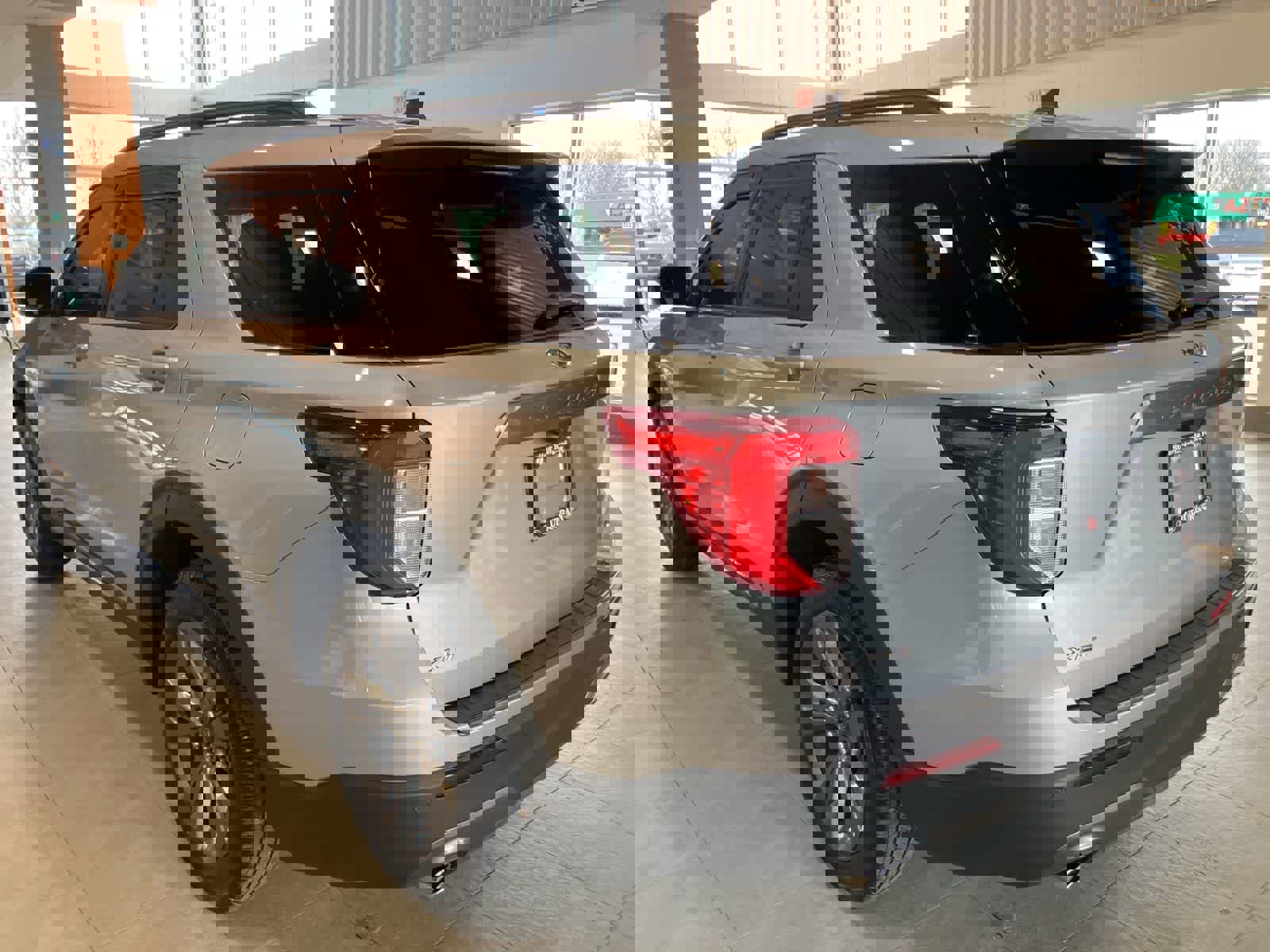 Certified 2023 Ford Explorer XLT w/ Equipment Group 202A image 3