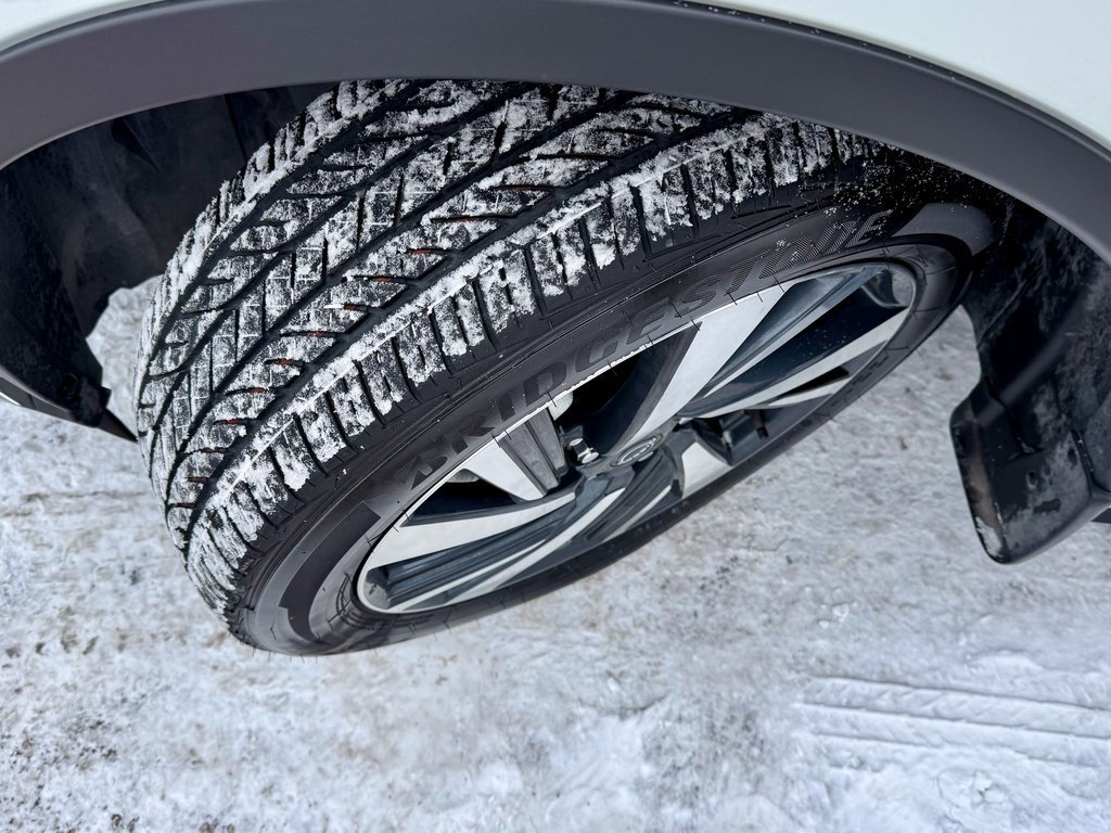 Used 2024 Nissan Murano SL image 35