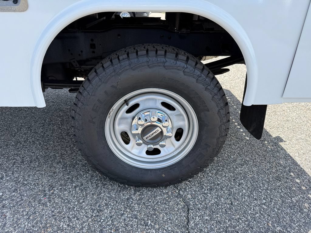 Certified 2024 Ford F250 XL w/ XL Driver Assist Package AWD/4WD image 22