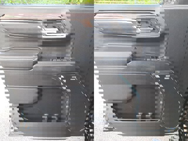 Used 2024 Chevrolet Silverado 1500 RST w/ Convenience Package II image 20