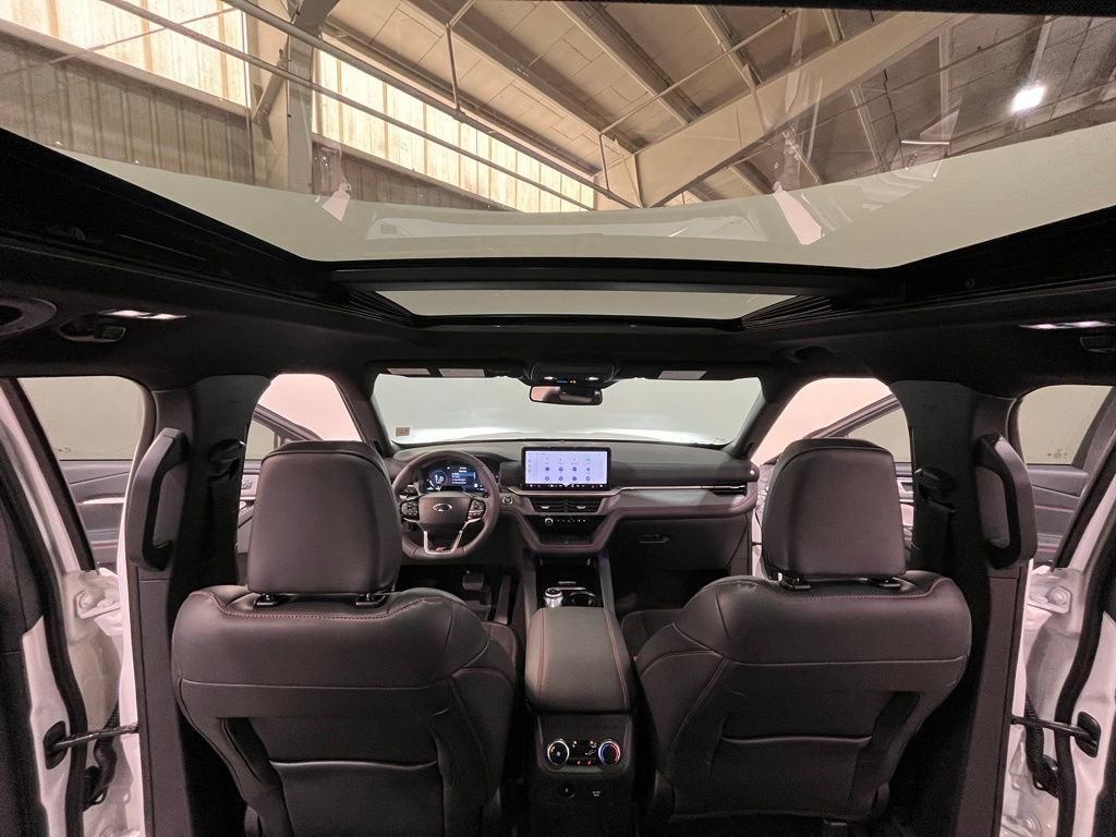 Certified 2025 Ford Explorer ST w/ Sun And Sound Package image 27