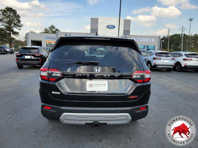Used 2025 Honda Pilot TrailSport image 4