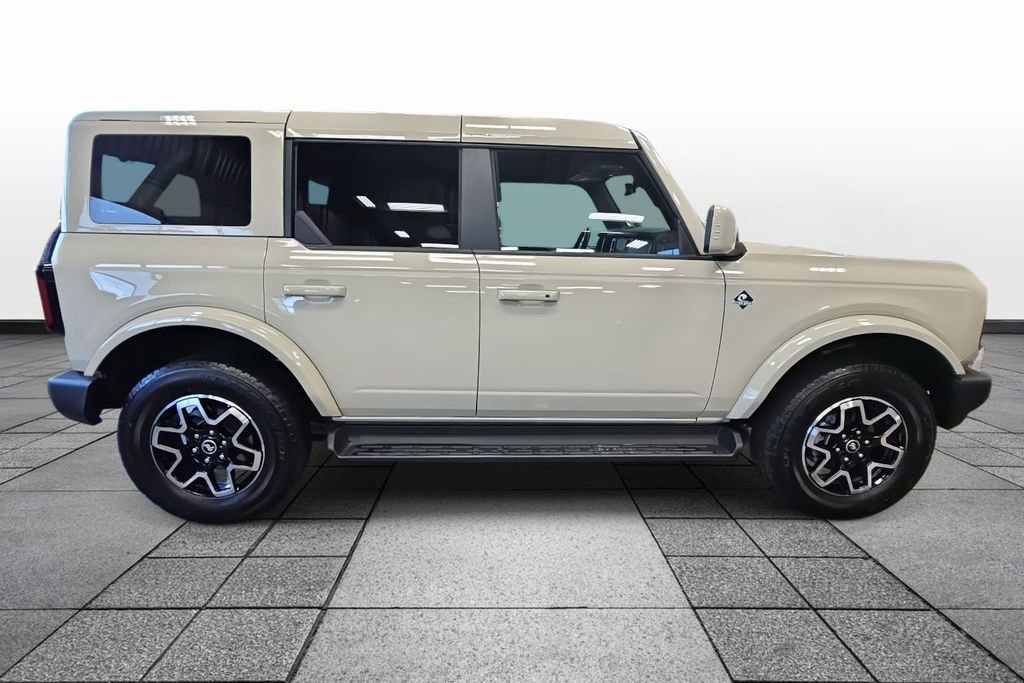 Certified 2025 Ford Bronco Outer Banks image 4