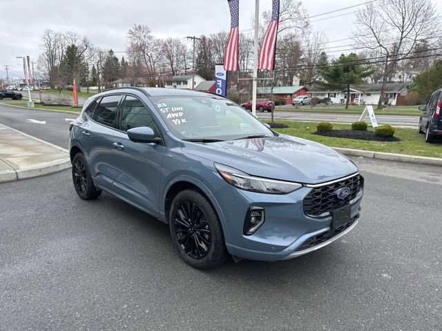 Certified 2023 Ford Escape ST-Line Elite w/ Premium Technology Package AWD/4WD image 4