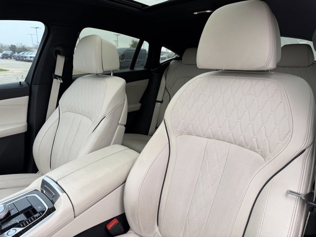 Used 2023 BMW X6 xDrive40i w/ M Sport Package image 10