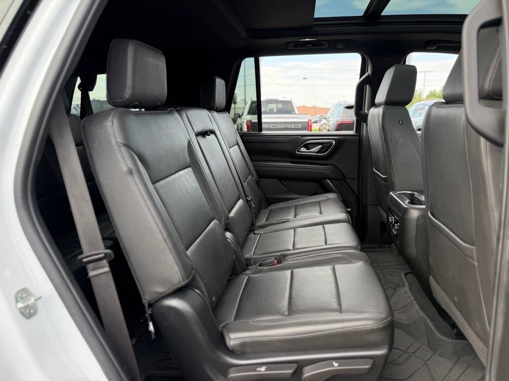 Used 2024 Chevrolet Tahoe Z71 w/ Luxury Package AWD/4WD image 20