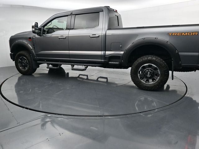 Certified 2024 Ford F250 Platinum w/ Tremor Off-Road Package AWD/4WD image 6