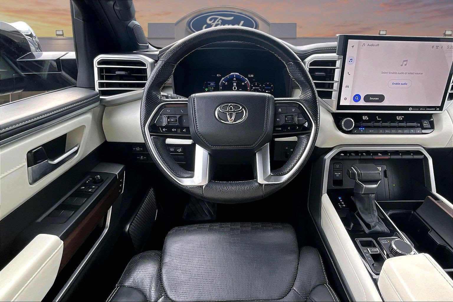 Used 2024 Toyota Tundra Capstone AWD/4WD image 5