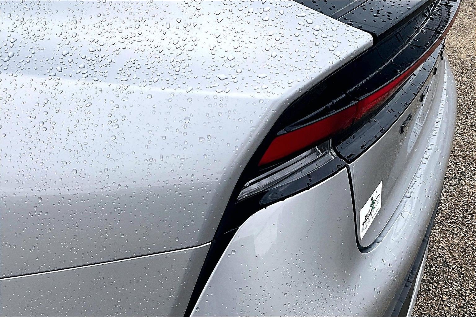Used 2025 Toyota Prius LE FWD image 28