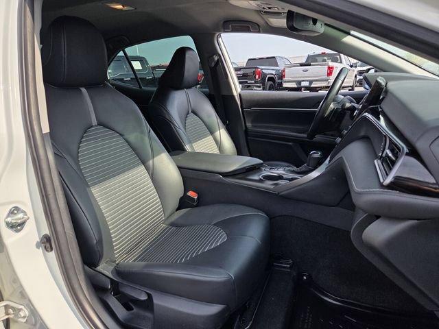 Used 2023 Toyota Camry SE w/ Convenience Package AWD/4WD image 15