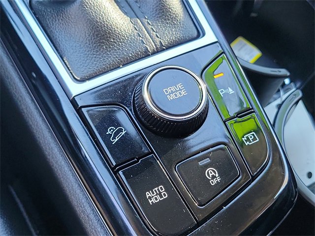 Used 2024 Kia Sportage EX image 16