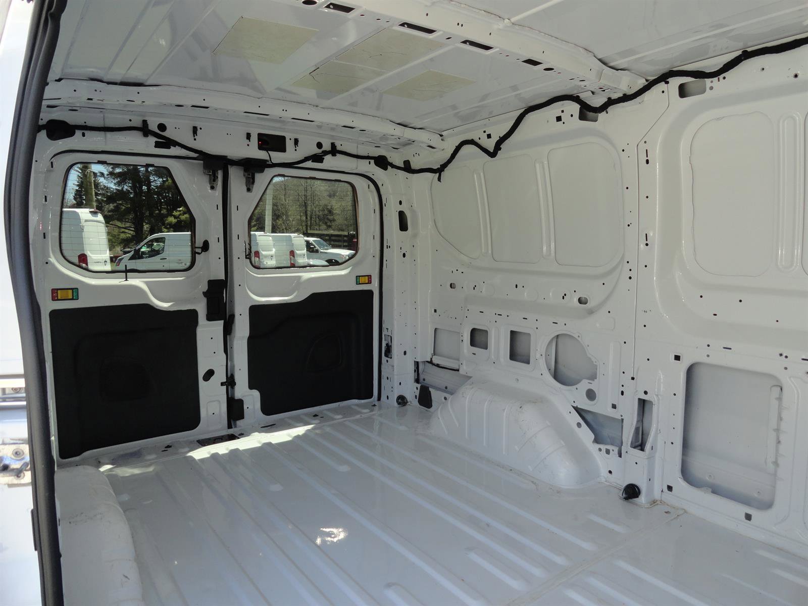 Certified 2023 Ford Transit 250 Low Roof w/ Exterior Upgrade Package RWD image 19