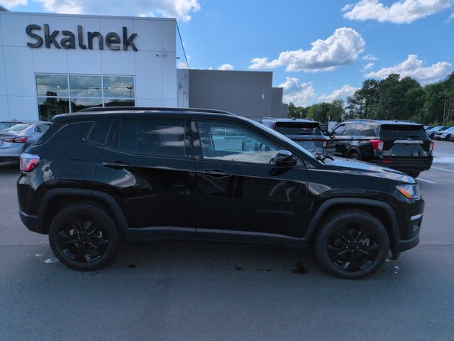 Used 2019 Jeep Compass Latitude FWD image 8