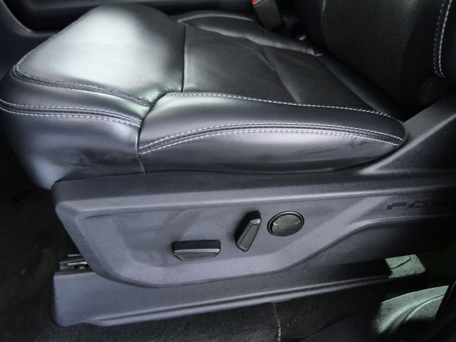 Certified 2025 Ford Expedition Max Platinum AWD/4WD image 18