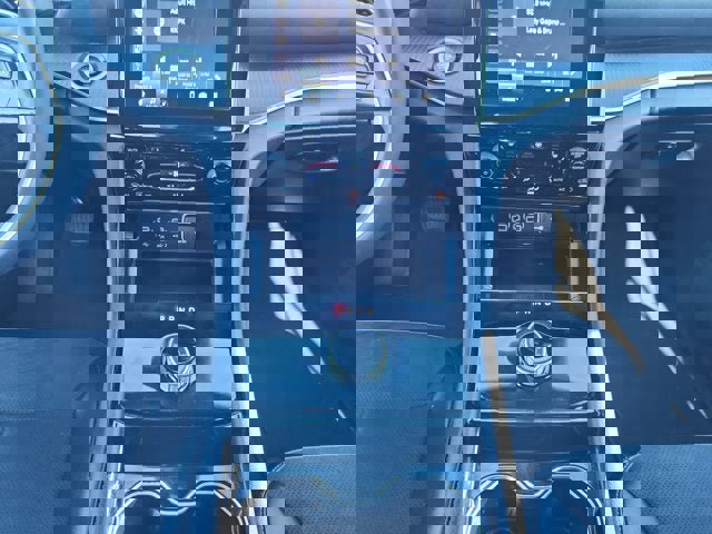 Used 2023 Jeep Grand Cherokee Altitude image 11