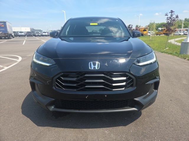 Used 2025 Honda HR-V Sport image 3