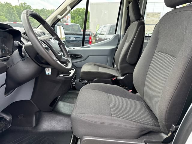 Certified 2019 Ford Transit 250 148 Medium Roof RWD image 18