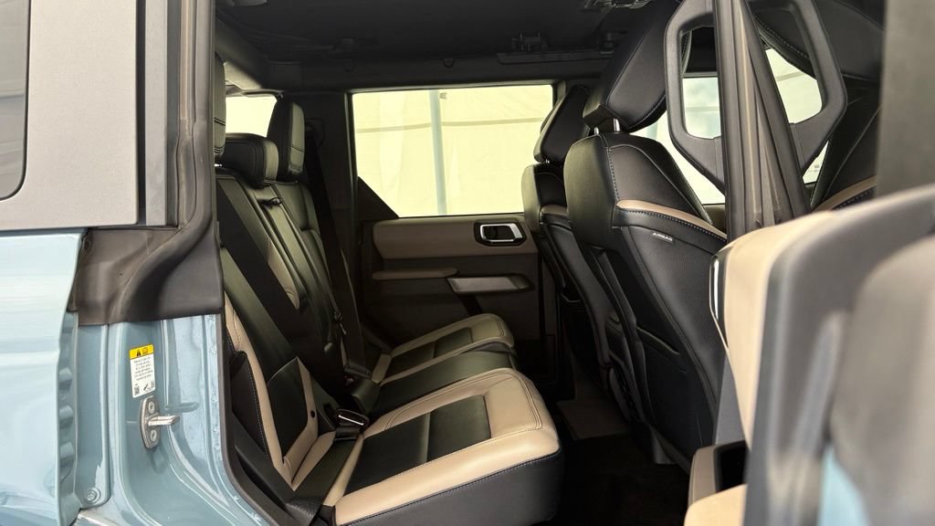 Certified 2022 Ford Bronco Wildtrak AWD/4WD image 29